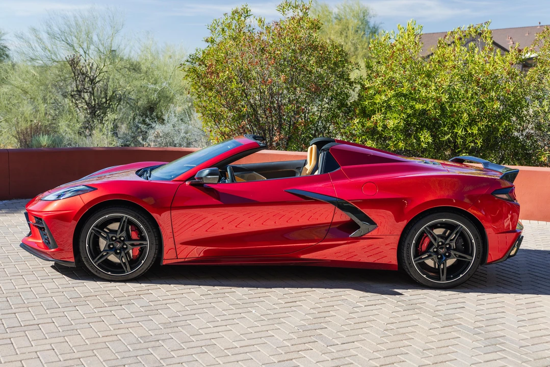 2021 Chevrolet Corvette C8 - Image 9 of 31