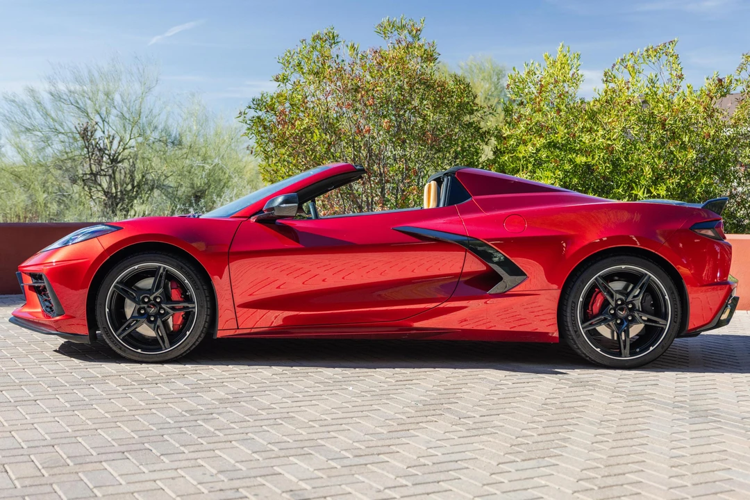 2021 Chevrolet Corvette C8 - Image 3 of 31