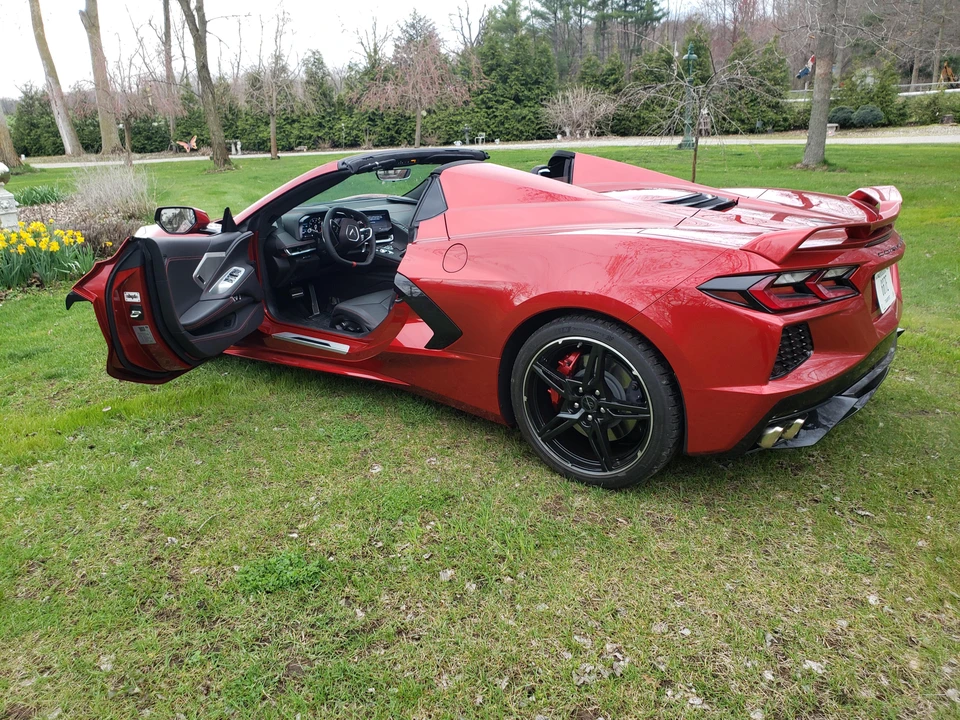 2021 Chevrolet Corvette C8 - Image 8 of 31