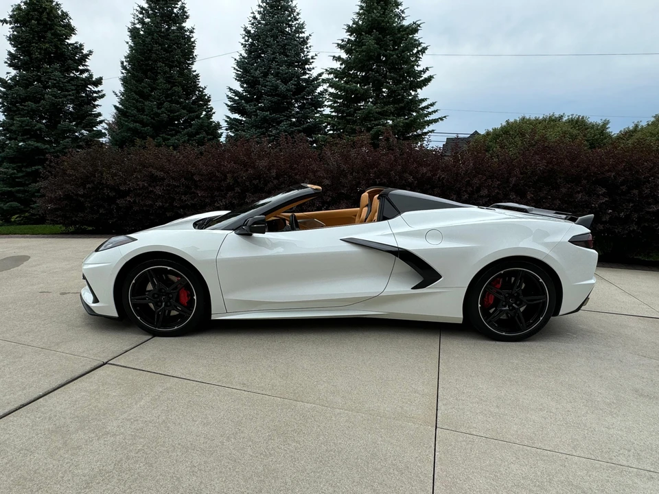 2021 Chevrolet Corvette C8 - Image 6 of 31