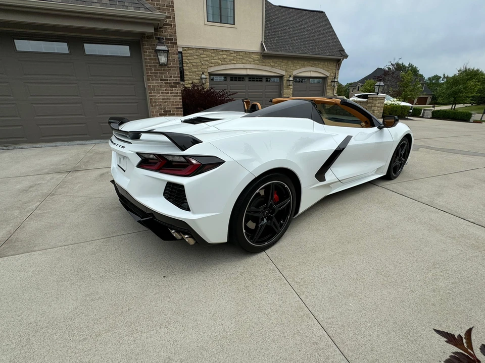 2021 Chevrolet Corvette C8 - Image 8 of 31