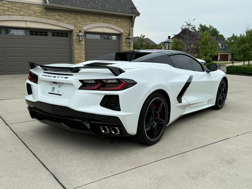 2021 Chevrolet Corvette C8 - Image 15 of 31
