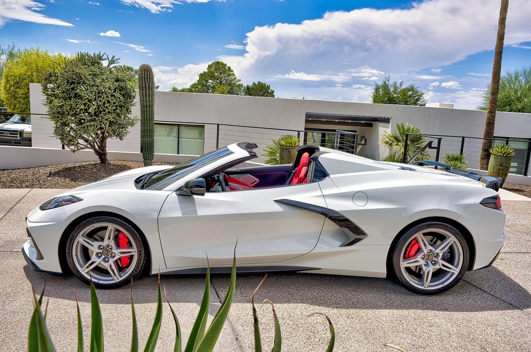2021 Chevrolet Corvette C8 - Image 9 of 31