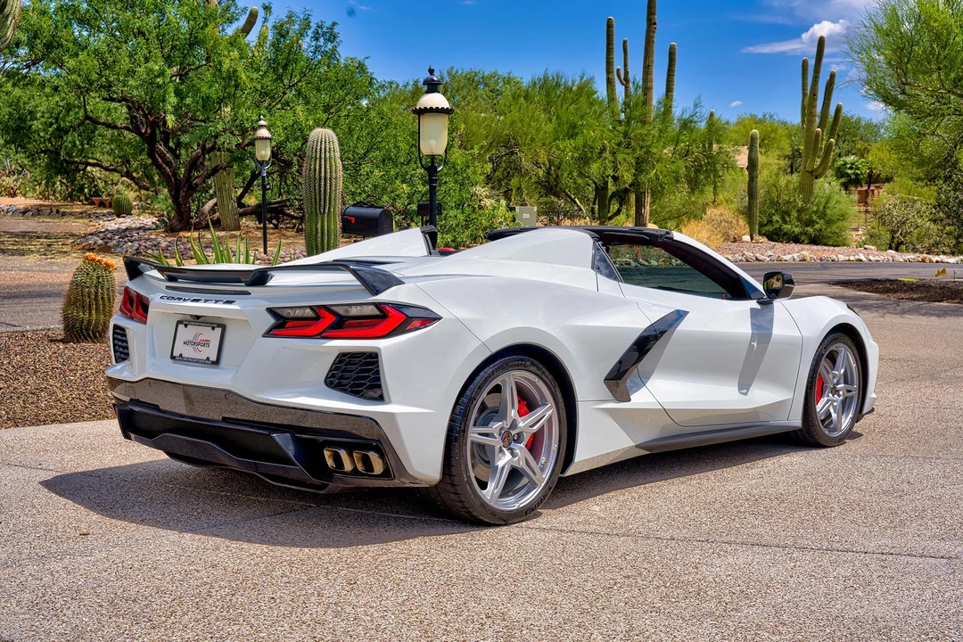 2021 Chevrolet Corvette C8 - Image 14 of 31