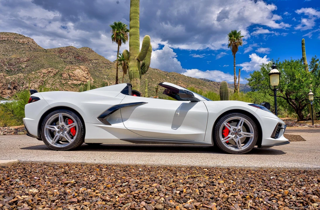2021 Chevrolet Corvette C8 - Image 18 of 31