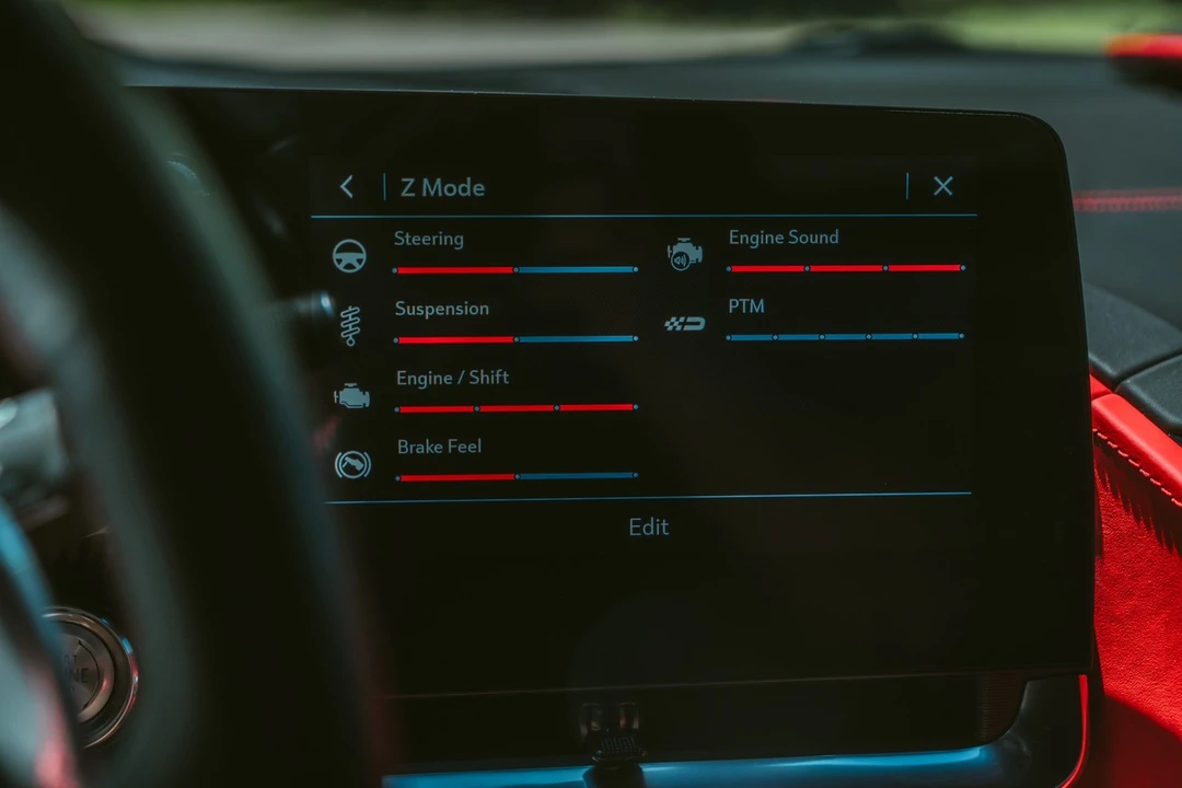 2021 Chevrolet Corvette C8 - Image 15 of 31