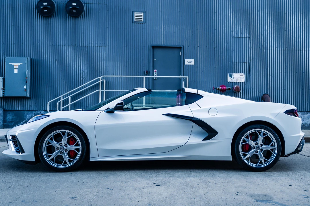 2021 Chevrolet Corvette C8 - Image 3 of 31