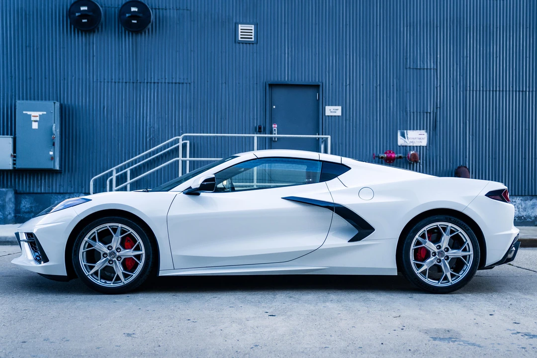 2021 Chevrolet Corvette C8 - Image 11 of 31