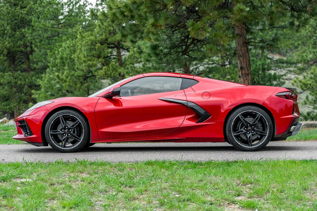 2021 Chevrolet Corvette C8 - Image 6 of 31