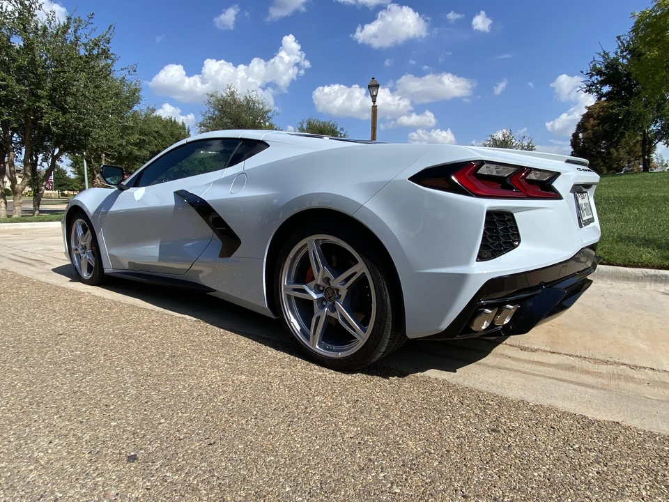 2021 Chevrolet Corvette C8 - Image 9 of 31