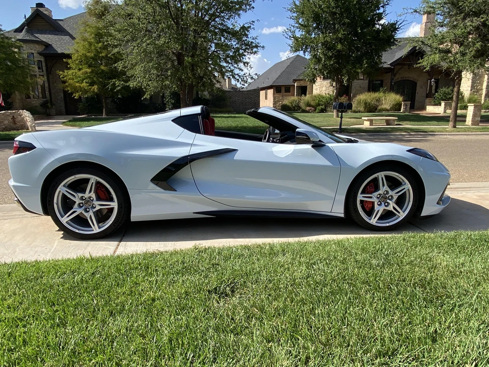 2021 Chevrolet Corvette C8 - Image 13 of 31