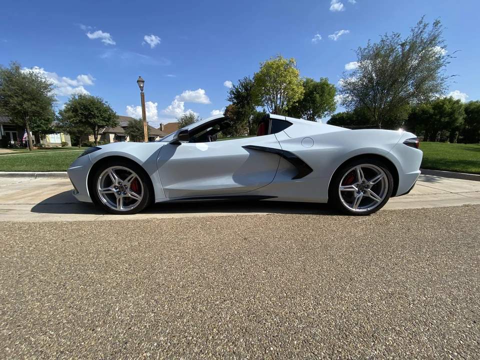 2021 Chevrolet Corvette C8 - Image 8 of 31