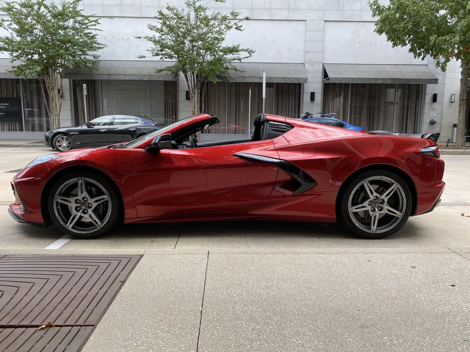 2021 Chevrolet Corvette C8 - Image 14 of 31