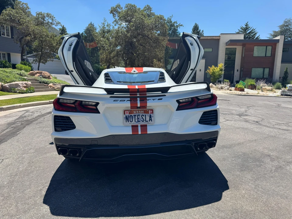 2021 Chevrolet Corvette C8 - Image 12 of 31