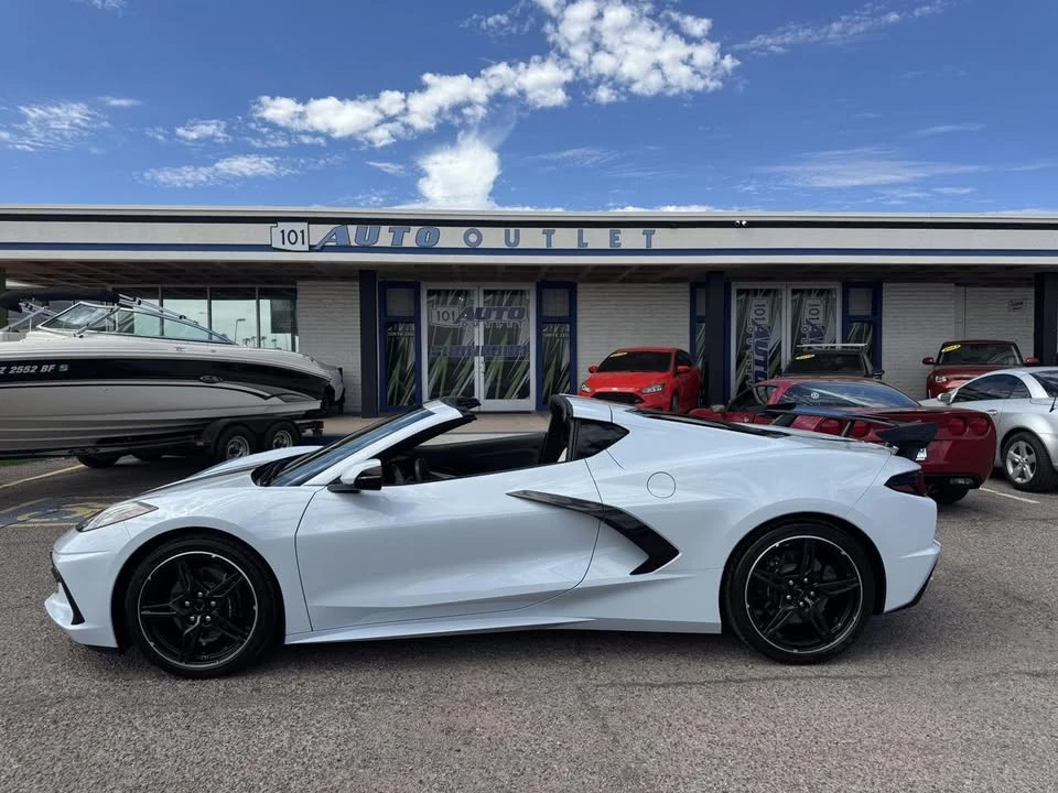 2021 Chevrolet Corvette C8 - Image 2 of 20