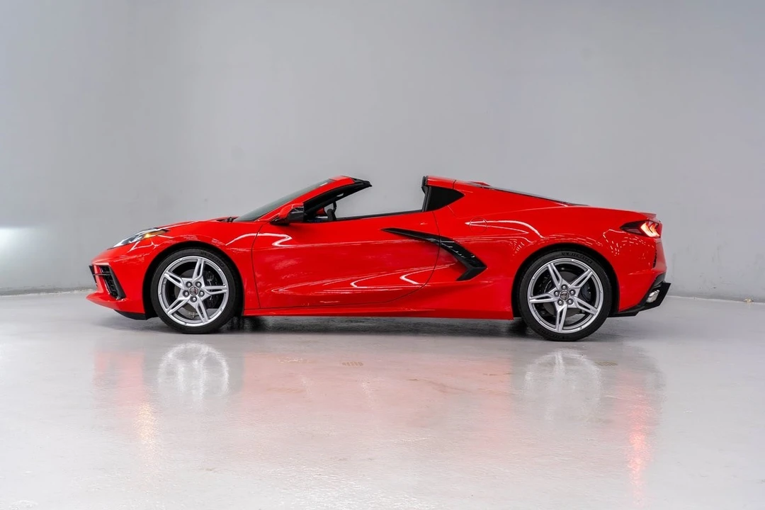 2021 Chevrolet Corvette C8 - Image 3 of 12