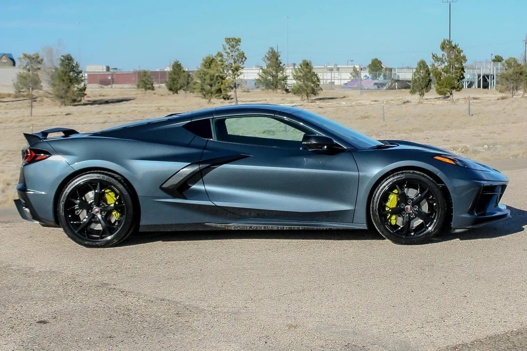 2021 Chevrolet Corvette C8 - Image 3 of 31