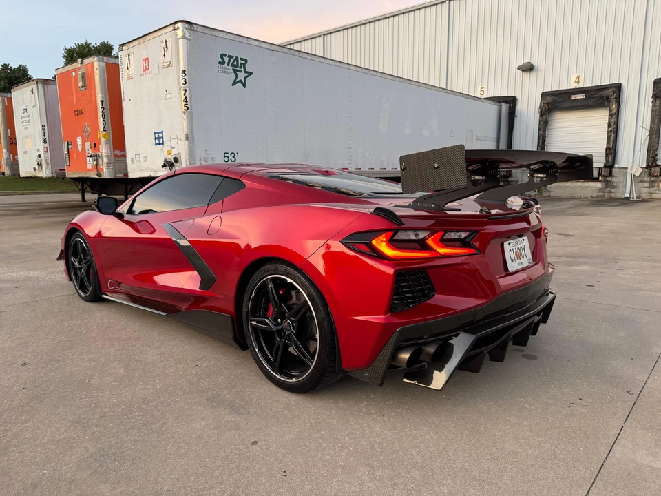 2021 Chevrolet Corvette C8 - Image 13 of 31