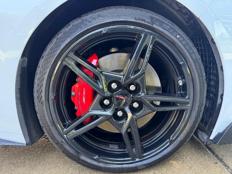 2021 Chevrolet Corvette C8 - Image 18 of 31