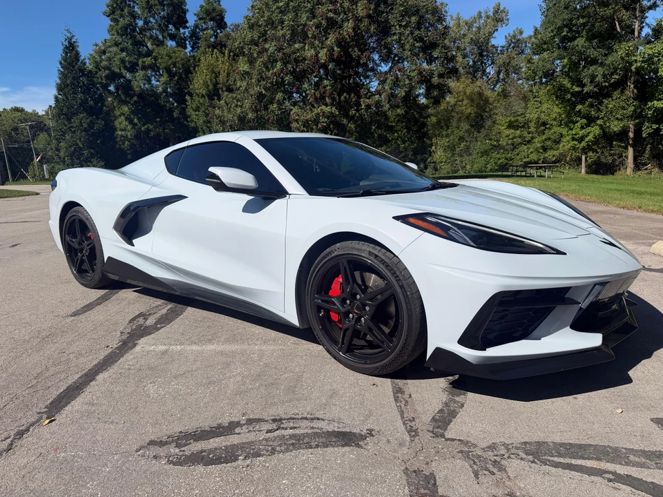 2021 Chevrolet Corvette C8 - Image 9 of 31