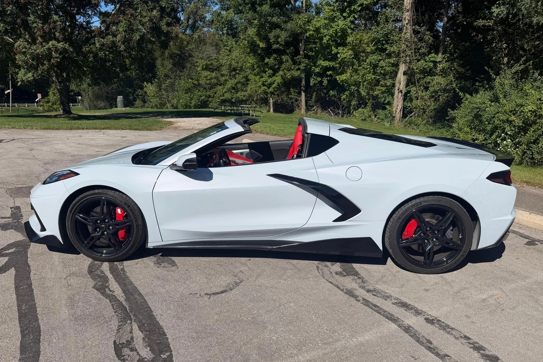 2021 Chevrolet Corvette C8 - Image 3 of 31