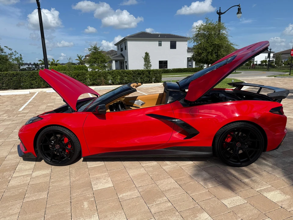 2021 Chevrolet Corvette C8 - Image 15 of 31