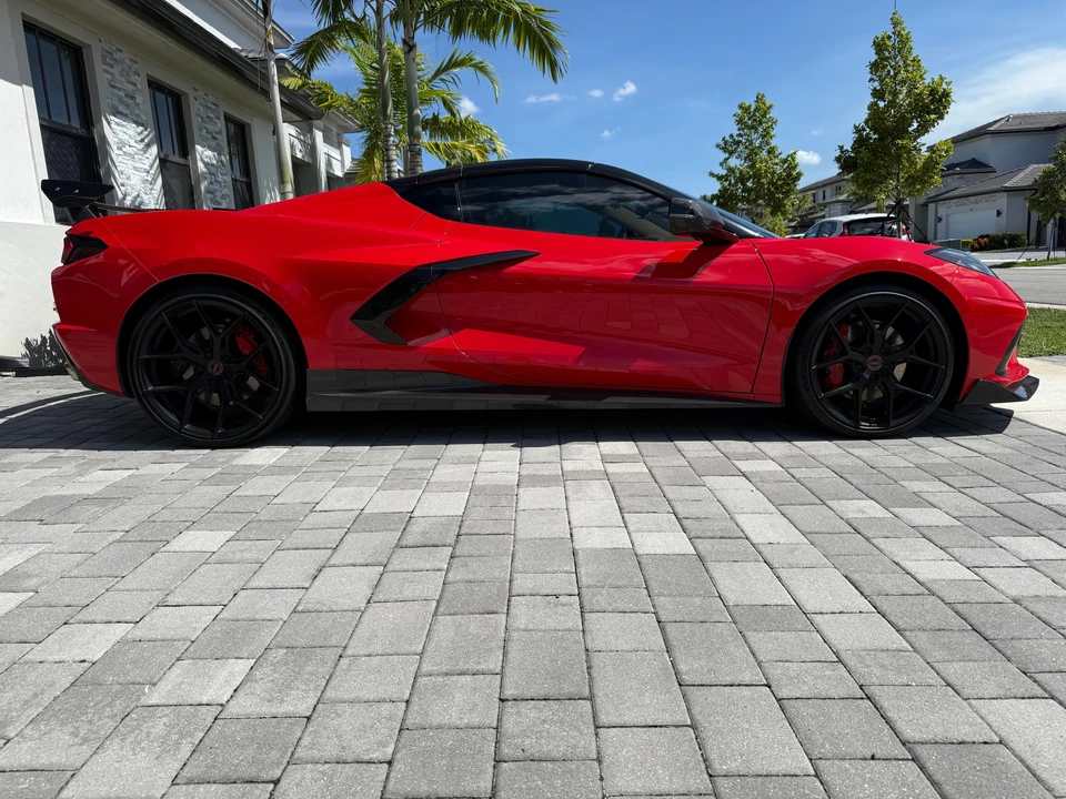 2021 Chevrolet Corvette C8 - Image 12 of 31