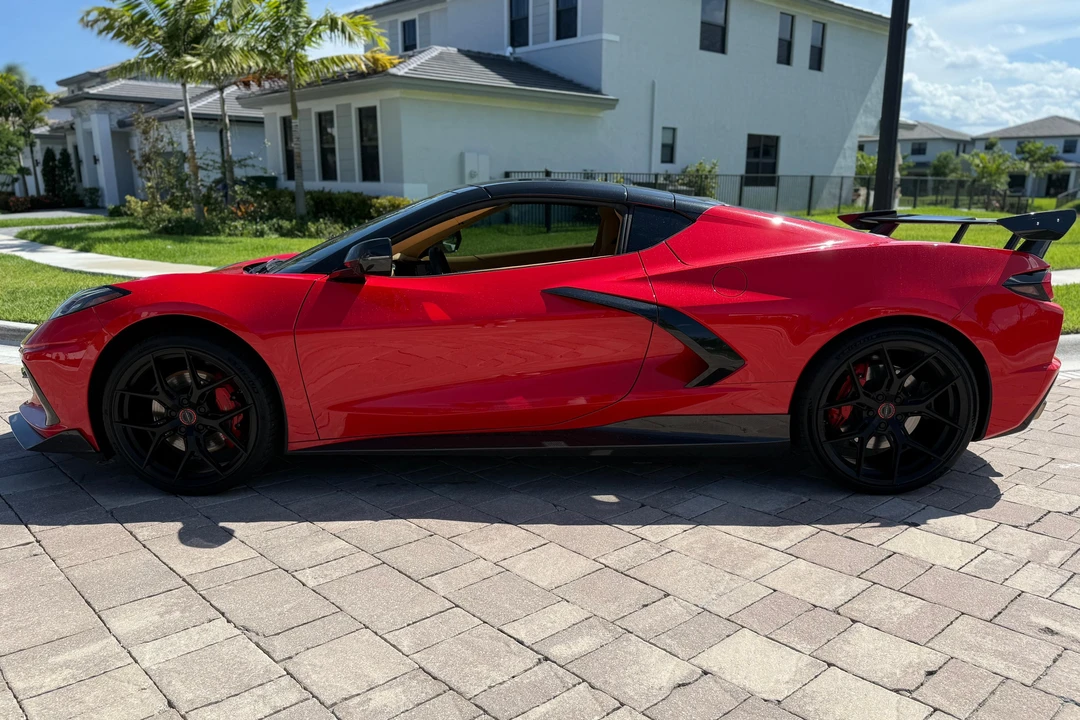2021 Chevrolet Corvette C8 - Image 3 of 31