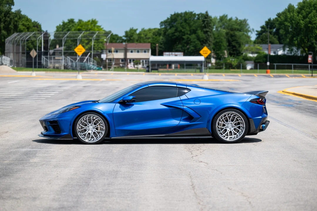 2021 Chevrolet Corvette C8 - Image 17 of 31