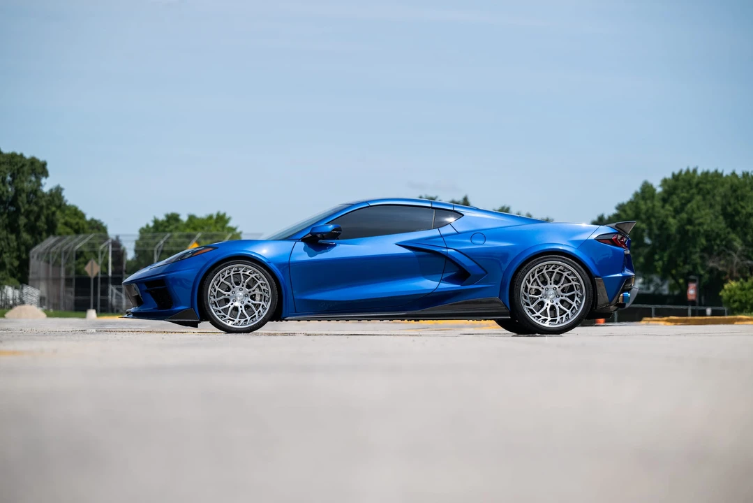 2021 Chevrolet Corvette C8 - Image 9 of 31