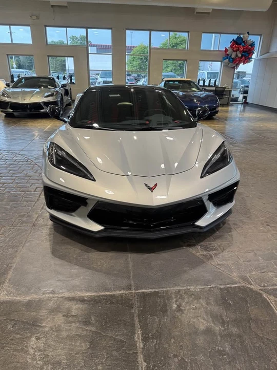 2021 Chevrolet Corvette C8 - Image 5 of 14