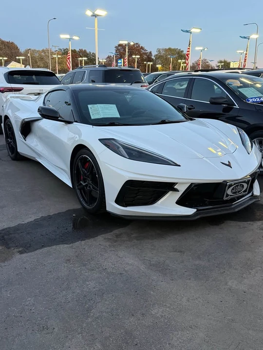 2021 Chevrolet Corvette C8 - Image 3 of 10