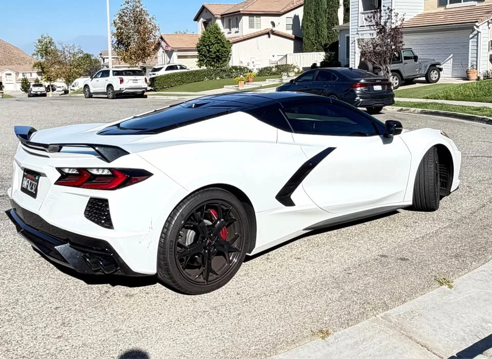 2021 Chevrolet Corvette C8 - Image 3 of 14