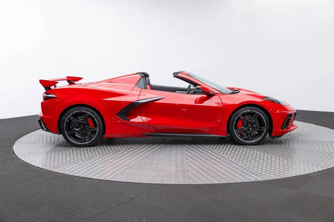 2021 Chevrolet Corvette C8 - Image 9 of 31