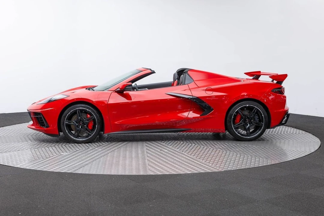 2021 Chevrolet Corvette C8 - Image 8 of 31