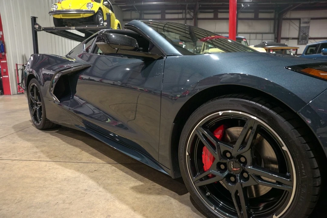 2021 Chevrolet Corvette C8 - Image 23 of 31
