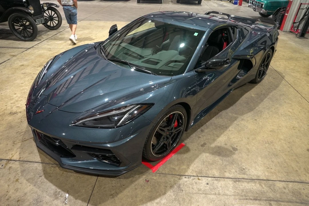 2021 Chevrolet Corvette C8 - Image 13 of 31