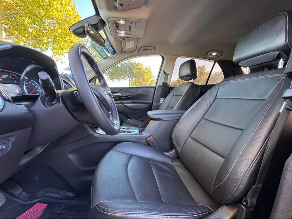 2021 Chevrolet Equinox - Image 10 of 17