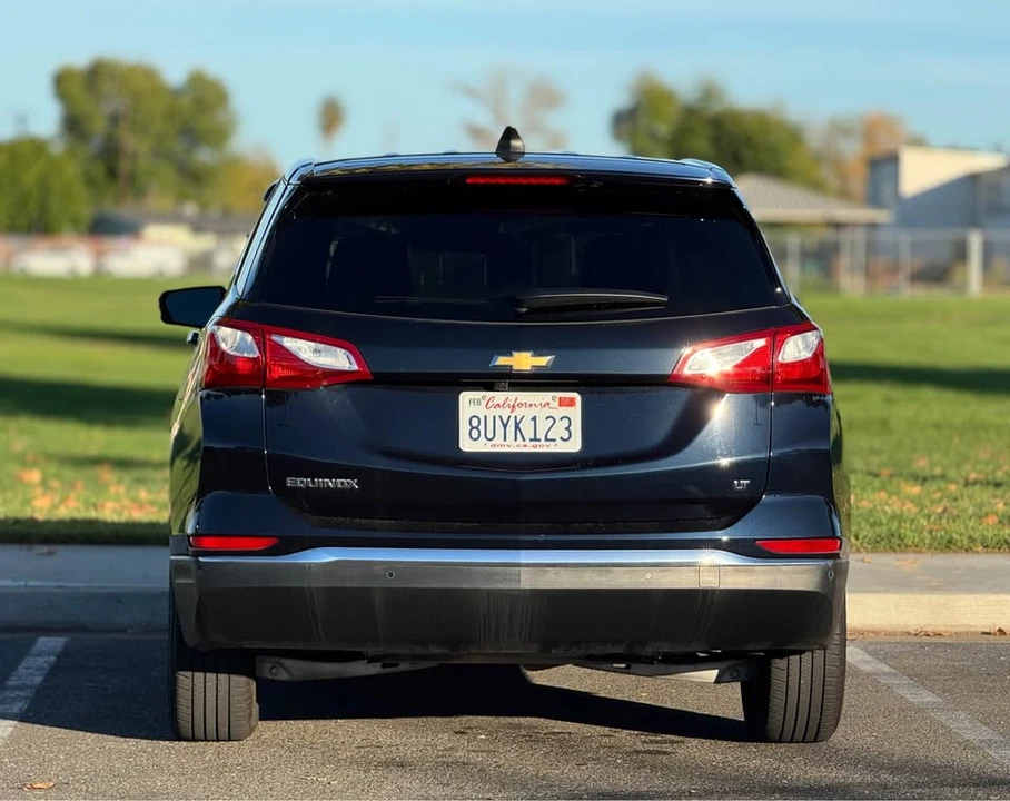 2021 Chevrolet Equinox - Image 7 of 17