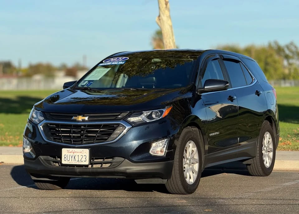 2021 Chevrolet Equinox - Image 4 of 17