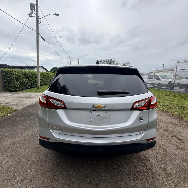 2021 Chevrolet Equinox - Image 6 of 15