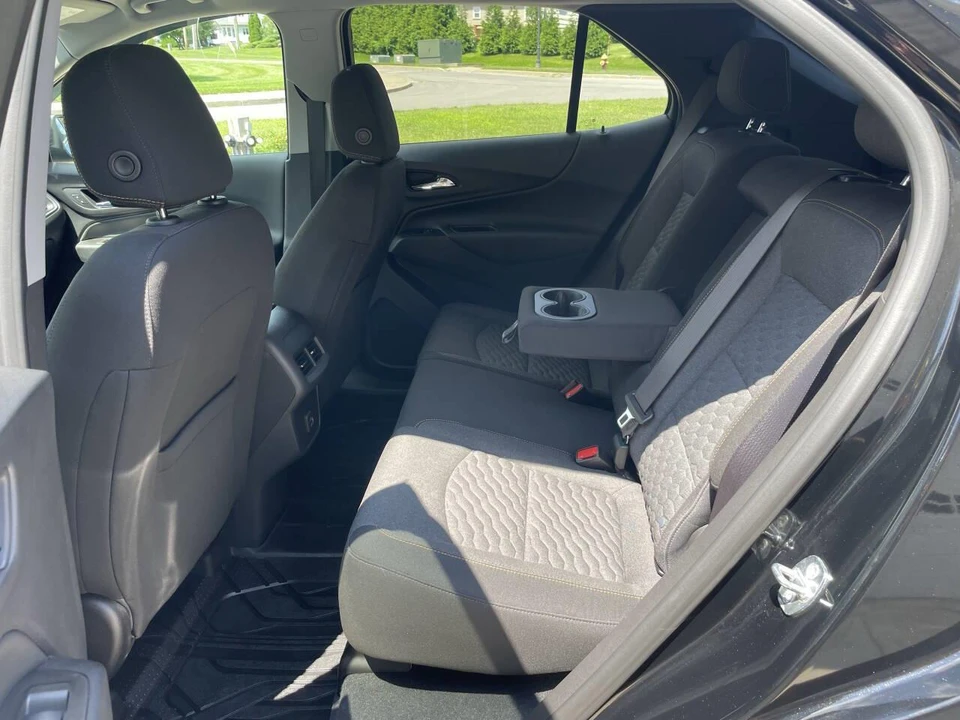 2021 Chevrolet Equinox - Image 26 of 31