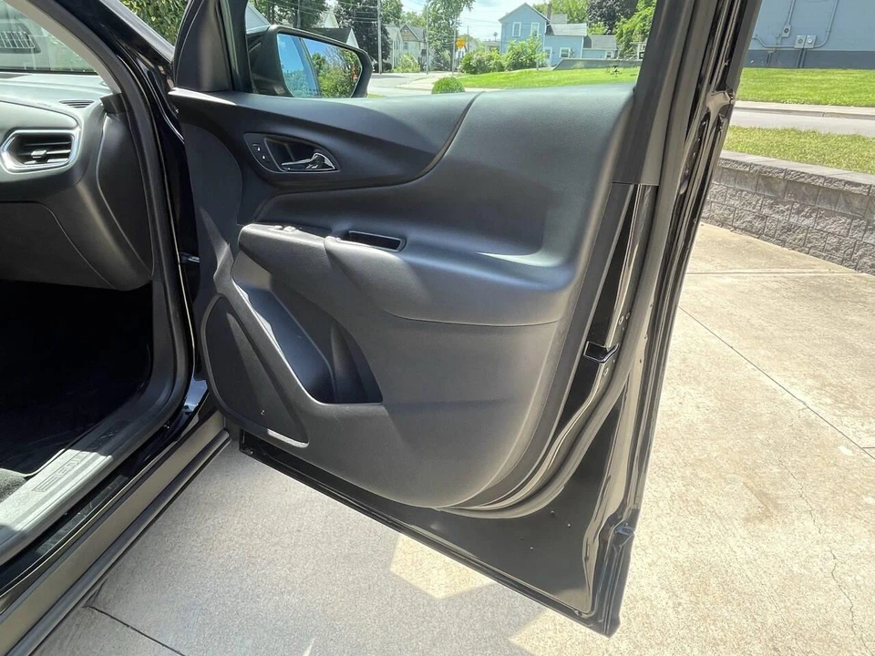 2021 Chevrolet Equinox - Image 30 of 31