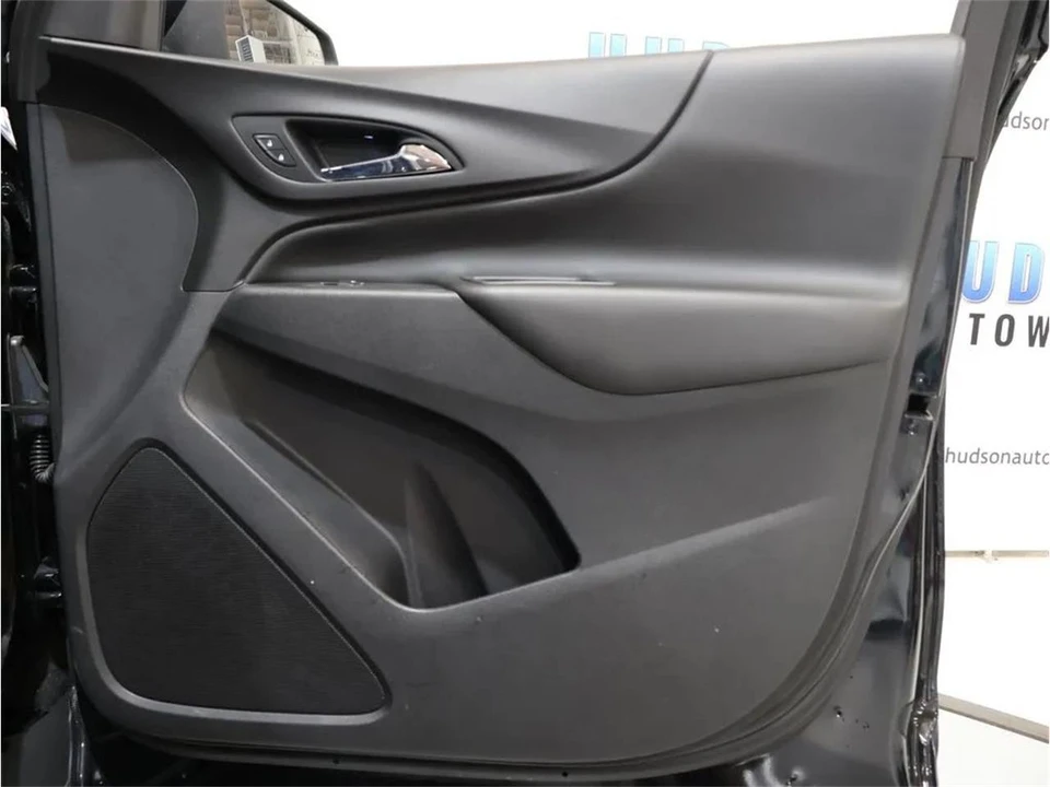 2021 Chevrolet Equinox - Image 29 of 31