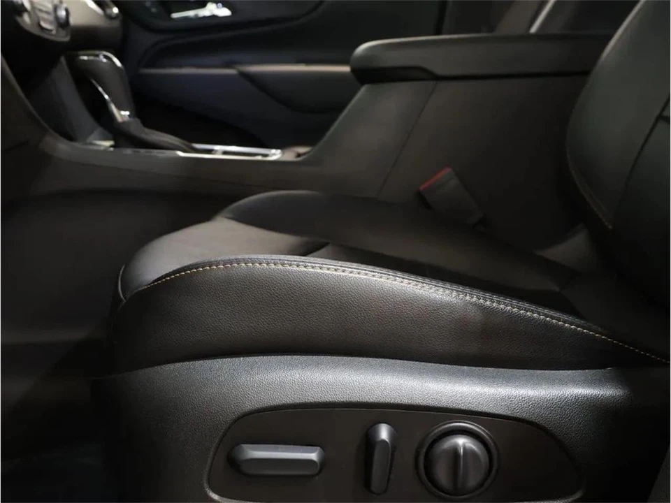 2021 Chevrolet Equinox - Image 13 of 31