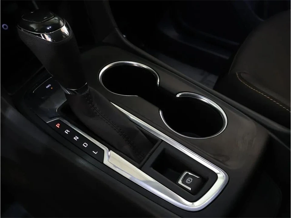 2021 Chevrolet Equinox - Image 21 of 31