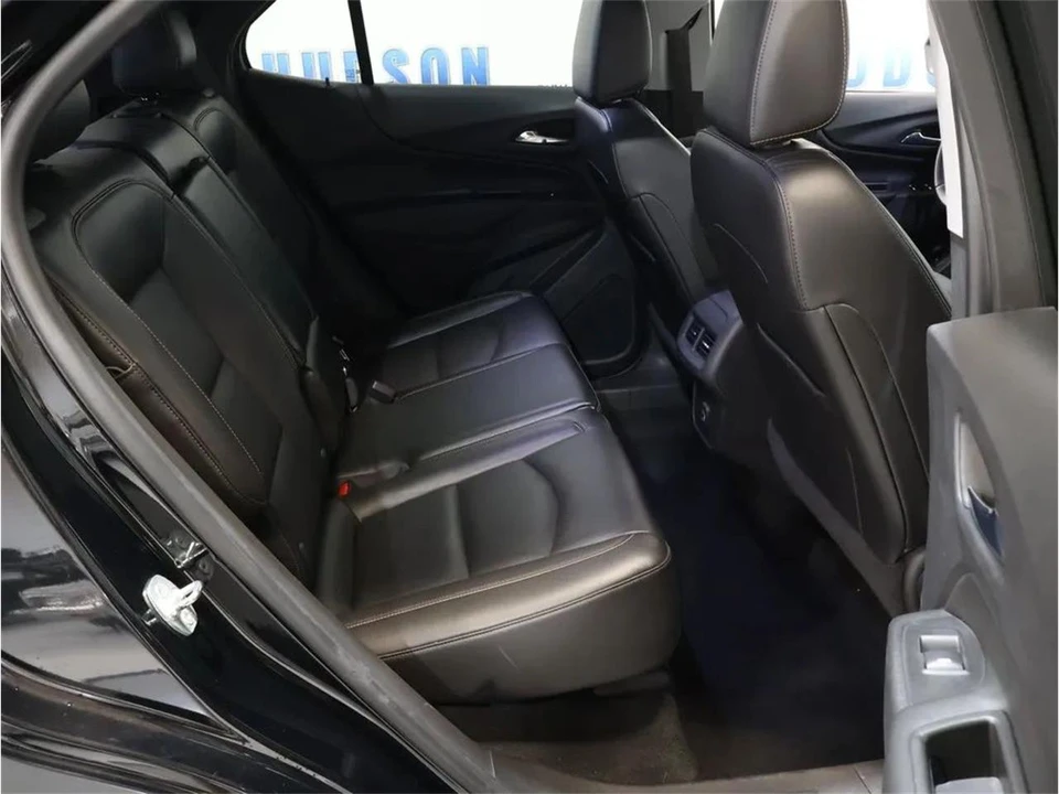 2021 Chevrolet Equinox - Image 25 of 31