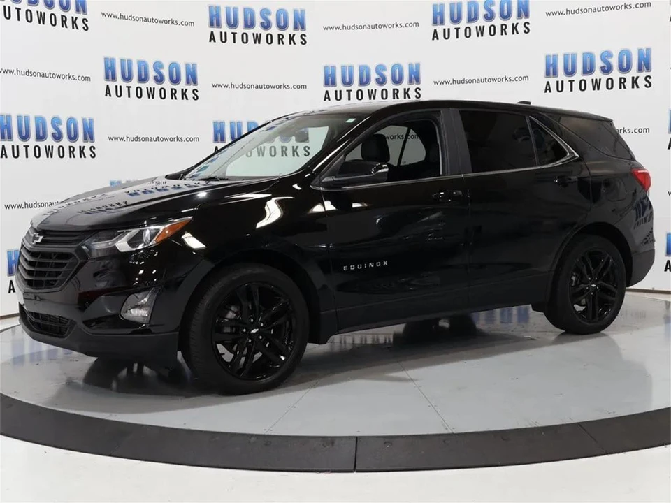 2021 Chevrolet Equinox - Image 2 of 31