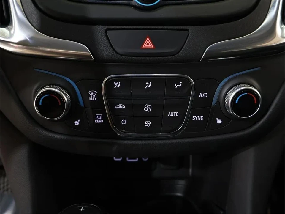2021 Chevrolet Equinox - Image 20 of 31