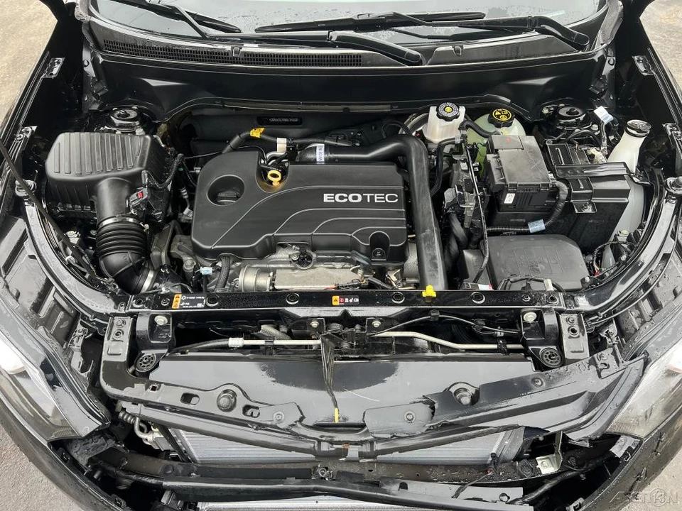 2021 Chevrolet Equinox - Image 5 of 12